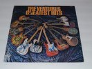 The Ventures Greatest Hits AUTOGRAPHED BY ENTIRE BAND Nokie Edwards FAST SHIP