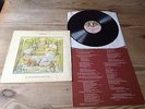 GENESIS SELLING ENGLAND BY THE POUND LARGE HATTER LP+LYRIC INSERT*EXCELLENT ITEM