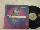 Digable Planets Reachin' (a new refutation of time and space) LP 1993 Pendulum