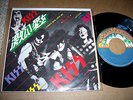 KISS - C'MON AND LOVE ME 7