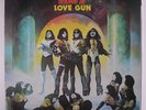 KISS: Love Gun LP (UK, 'Kiss' label, red vinyl disc nearly new) rare Rock & Po