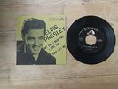ELVIS PRESLEY  45 MY BABY LEFT ME