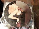 MADONNA PICTURE DISC  VOGUE RARE