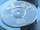 THE BEATLES ORIGINAL 1969 45  GET BACK  MADE IN KENYA