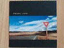 Pearl Jam Yield rare die cut cover lp vinyl