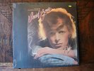 David BOWIE Young Americans 1975   1st Press OUT OF PRINT  LP shrink SEALED