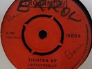 RARE SKA-UNTOUCHABLES-TIGHTEN UP/GOOD AMBITION-UK TROJAN