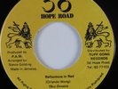 Reggae 45 OKU ONUORA Reflections in Red 56 HOPE ROAD VG++ HEAR