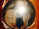 David Bowie bootleg - Australia picture lp dedicated to haus (signed?)?