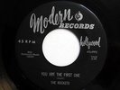 ROCKETS 45 You are the first one / Be lovey dovey MODERN  Doowop bb3046