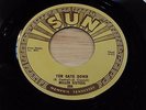 Sun Records 255 Miller Sisters Ten Cats Down /  Finders Keepers 45RPM NM