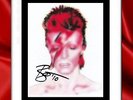 ULTRA COOL - DAVID BOWIE - ROCK LEGEND - ORIGINAL HAND SIGNED AUTOGRAPH