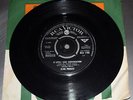 VGC+ ELVIS PRESLEY A LITTLE LESS CONVERSATION b/w ALMOST IN LOVE (RCA 1628)