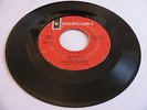 MARGIE HENDRIX - RESTLESS / ON THE RIGHT TRACK - MERCURY