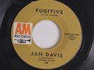 JAN DAVIS: Fugitive / Boss Machine 45 Rock & Pop