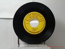 JOHNNY CASH -(45)- I WALK THE LINE / GET RHYTHM SUN RECORDS 241 - 1956