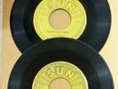 Elvis Presley ORIGINAL set of Sun Records plus ORIGINAL CR -15  EX+ to NM