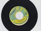 ADVANCE/AFRICAN WOMAN  -  GREGORY ISAACS  (75  REGGAE ROOTS 7