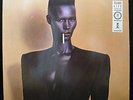 33 T  VINYL GRACE JONES - NIGHTCLUBBING