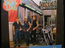 33 T  VINYL STRAY CATS - GONNA BALL