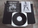 FLYING SAUCERS SANDY FORD 1991 UK PRESS WITH INSERT 12