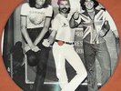 QUEEN 7