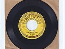 Ray Harris . Come on Little Mama . Sun original .
