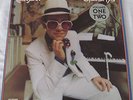 ELTON JOHN 