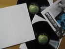 The BEATLES - WHITE ALBUM  2-LP+Poster France  beide Labels Side 1 + 2 KURIOS 