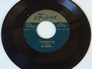 DOO WOP 45 / THE DOMINOES / SIXTY-MINUTE MAN / ESCAPE / FEDERAL 12022 / HEAR