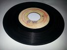 BLANK[TREASURE ISLE]/GET ON THE RIGHT TRACK - PHILLIS DILLON [REGGAE]  7