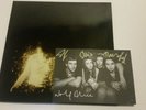 WOLF ALICE - MY LOVE IS COOL UK 2LP GOLD VINYL LTD SIGNED ART CARD.LP