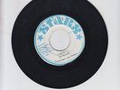 STARS/ LIBERTY  -  JUNIOR ROSS & THE SPEARS  (75  REGGAE ROOTS 7