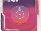 THE VEL-VETS I Got To Find Me Somebody (uk Pye Disco Demand DDS109) rel 1974