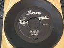 The Beatles She Loves You b/w I'll Get You 45 Swan S-4152 Black Label Record EX