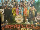 The Beatles Sgt Pepper RARE MONO 1 Box EMI Label with Apple records poster