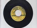 CAPRICORN RISING/ WARNING  -  DESMOND YOUNG  (75  REGGAE ROOTS 7