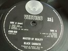 BLACK SABBATH uk 1st MASTER OF REALITY W/ poster (6360 050) VG+/VG