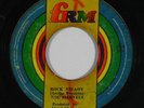 Reggae 45 MARVELS/LLOYD CHARMERS Rock Steady/Travelling On on FRM