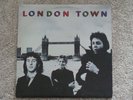 Paul McCartney Wings London Town LP Vinyl Record EX/EX w/int Poster 1st Press