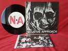 Negative Approach 1982 red/white Linda Blair True Near Mint 7