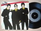 The Jam The Modern World ?LISTEN? A//1 B//2 UK 7