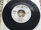 The Music Machine ?– Time Out (For A Daydream) / Tin Can Beach 45 promo copy