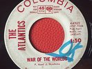 Brutal Savage Surf Rocker 45 THE ATLANTICS War of The Worlds COLUMBIA rare HEAR