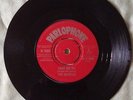 The Beatles  Love Me Do - Parlophone Red Label - 1962 45 Vinyl Single c/w Sleeve