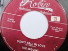 THE SEQUINS Don't Fall In Love 45 rpm Doowop RARE ORIG RED ROBIN Plays VG+ 7