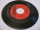 THE TEMPESTS - WHAT YOU GONNA DO / CAN'T GET YOU OUT OF MY MIND - SMASH