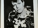 Very rare  David Bowie signed EMI press photo 88 autograph Never Let Me Down
