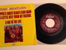 The Beatles / Picture Sleeve & 45  / SGT. Pepper & A Day In The Life