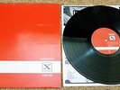 QUEENS OF THE STONE AGE, (X) 2000 UK INTERSCOPE RECORD LABEL LP.